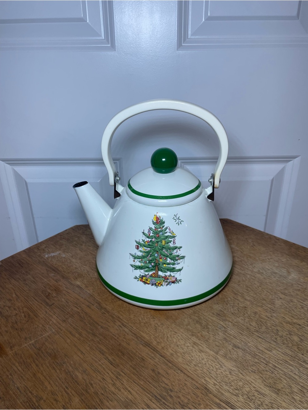 Spode Christmas Tree Enamel Tea Kettle White Green Vintage Holiday Kitchen Decor